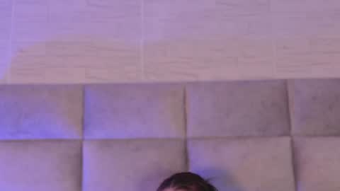 Snapshot of lea_walkerr chatting on June 11, 12:32 am lea_walkerr online show from June 11, 12:32 am