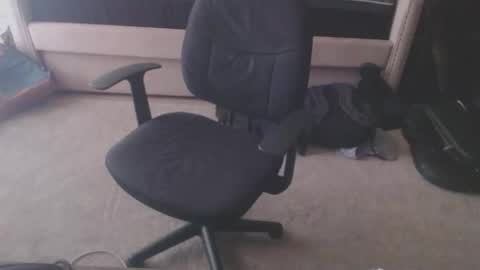 leakynutt online show from March 22, 4:43 pm