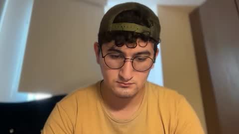 Alex online show from April 20, 8:21 pm