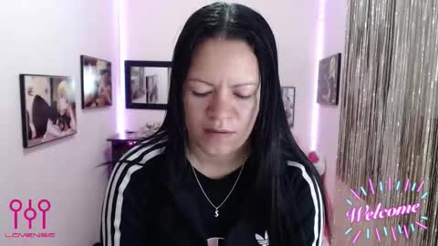 Leandra online show from October 27, 1:48 pm