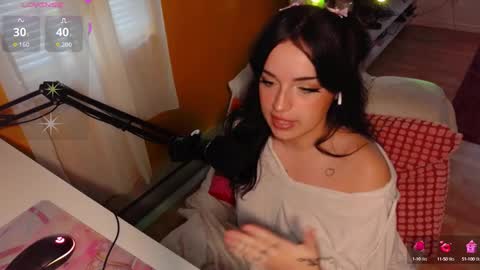 Lea Ray Pie online show from October 10, 8:52 pm