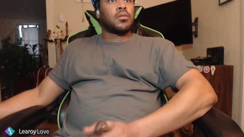 Learoy online show from March 4, 1:45 am