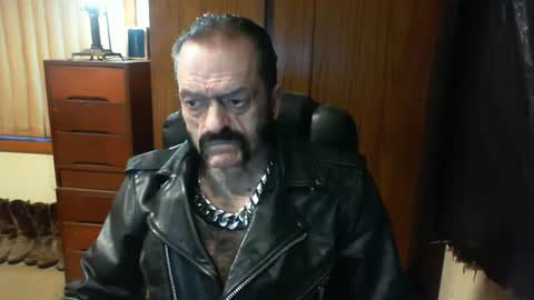 leathergreaser online show from January 16, 7:20 pm