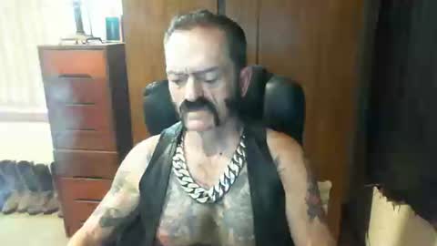 leathergreaser online show from February 26, 12:49 am