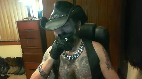 leathergreaser online show from October 1, 5:41 pm