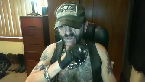 leathergreaser online show from November 20, 8:30 pm