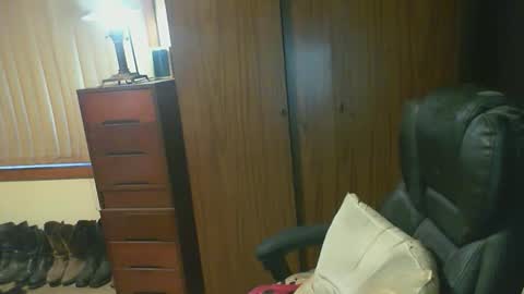 leathergreaser online show from March 8, 8:01 pm