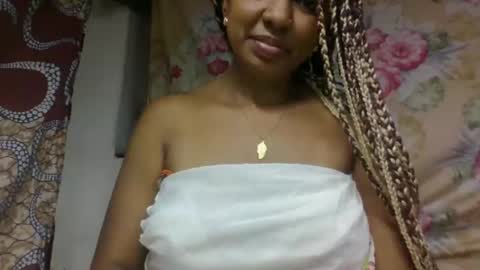 leatiana online show from March 22, 8:29 am