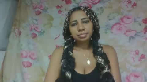 leatiana online show from April 17, 10:40 am