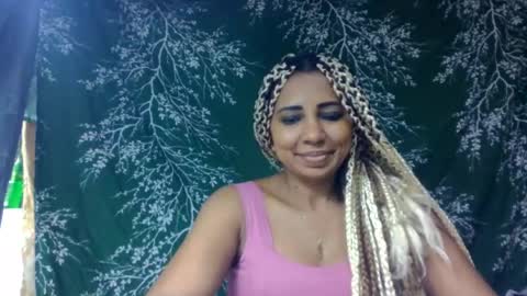 Snapshot of leatianaa chatting on June 27, 3:17 pm leatianaa online show from June 27, 3:17 pm