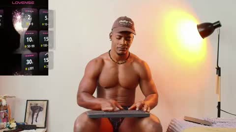 Snapshot of lebron_black_ chatting on June 9, 3:56 pm Lebron online show from June 9, 3:56 pm