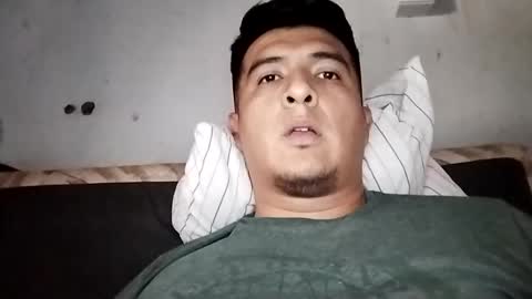 leche_dura122 online show from December 29, 6:05 pm