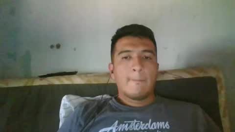 leche_dura122 online show from January 19, 7:04 pm