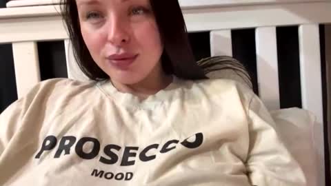 Snapshot of lecherous_wife chatting on October 12, 3:55 pm Anna  online show from October 12, 3:55 pm