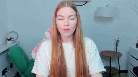 Lilly online show from December 3, 7:56 pm