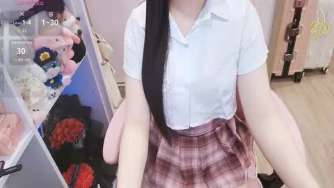 Lee online show from April 28, 2:10 am
