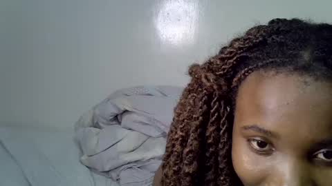 Snapshot of lee_shaz chatting on June 12, 3:44 pm lee baby online show from June 12, 3:44 pm