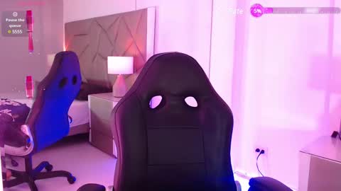 Leet  online show from February 19, 12:22 pm