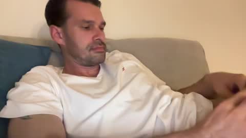 Snapshot of leexxx_69 chatting on July 3, 2:51 am leexxx_69 online show from July 3, 2:51 am