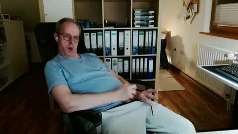 Dave online show from March 15, 12:16 am