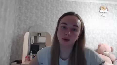 Snapshot of leggywily25 chatting on May 3, 4:57 pm leggywily25 online show from May 3, 4:57 pm