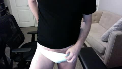 Snapshot of legs999 chatting on June 17, 1:34 pm legs999 online show from June 17, 1:34 pm