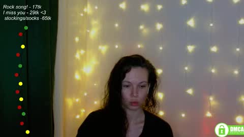 hey Im Leia and I love rock  online show from February 15, 8:16 pm