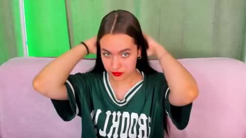 leiawow online show from June 23, 9:07 am