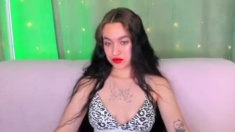 leiawow online show from June 26, 2:05 am