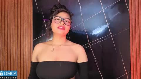 Snapshot of leidy_morales_ chatting on April 24, 10:50 am Leidy online show from April 24, 10:50 am