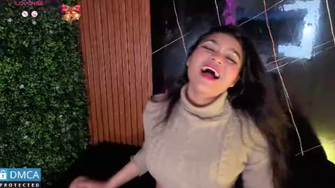 Snapshot of leidy_morales_ chatting on June 19, 11:03 am Leidy online show from June 19, 11:03 am