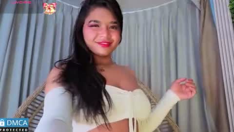 Snapshot of leidy_morales_ chatting on June 20, 11:02 am Leidy online show from June 20, 11:02 am