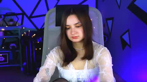 LeilaMurphy online show from March 7, 9:07 am