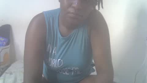 Snapshot of leilacuty13 chatting on July 3, 3:51 pm leilacuty13 online show from July 3, 3:51 pm