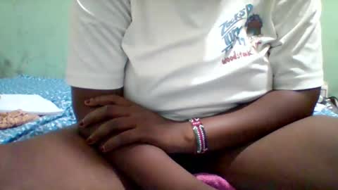 leilah_hope online show from February 20, 6:37 am