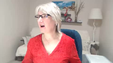 Leila Kinky online show from February 15, 7:51 am