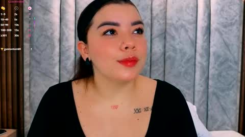 leilapons online show from February 23, 6:27 pm