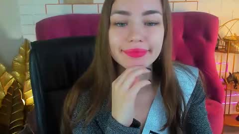 Snapshot of leilarai chatting on January 30, 5:19 am Leila Rai online show from January 30, 5:19 am