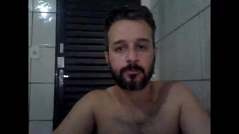 Snapshot of lelefiel chatting on December 23, 7:52 pm Pequeno Urso online show from December 23, 7:52 pm