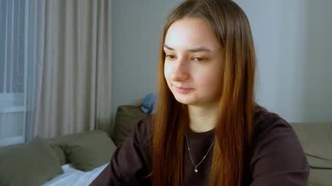 Lelia online show from March 4, 10:05 pm