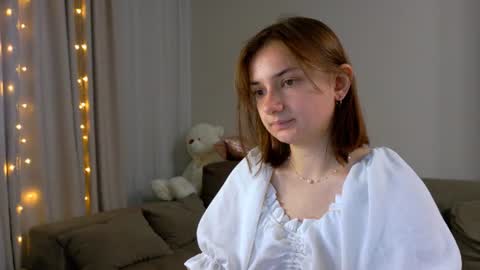 Snapshot of lelia_vibe chatting on June 22, 10:40 pm Lelia online show from June 22, 10:40 pm