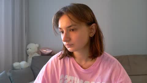 Snapshot of lelia_vibe chatting on July 5, 2:40 am Lelia online show from July 5, 2:40 am