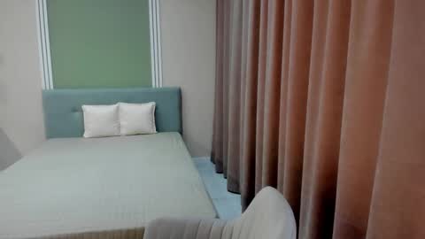 Lissa online show from March 25, 2:56 pm