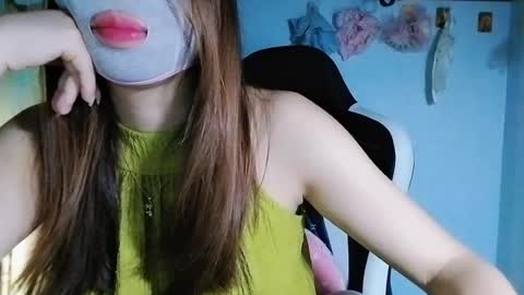 Snapshot of lemon8386 chatting on June 12, 11:35 pm lemon8386 online show from June 12, 11:35 pm