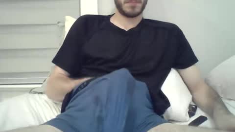 Snapshot of lemonspark975 chatting on November 11, 5:40 am lemonspark975 online show from November 11, 5:40 am