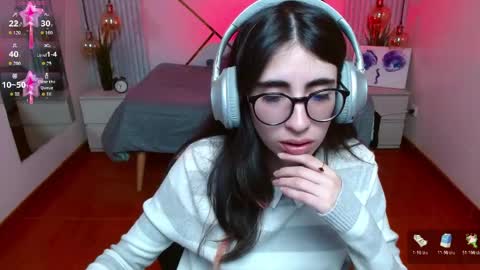 Snapshot of lena_roses chatting on April 18, 8:42 pm Lena online show from April 18, 8:42 pm