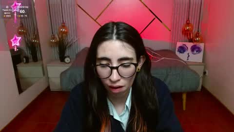 Snapshot of lena_roses chatting on May 13, 7:11 pm Lena online show from May 13, 7:11 pm