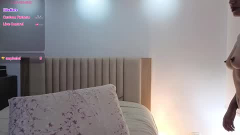 Snapshot of lena_slaave chatting on October 21, 5:57 pm Lena online show from October 21, 5:57 pm