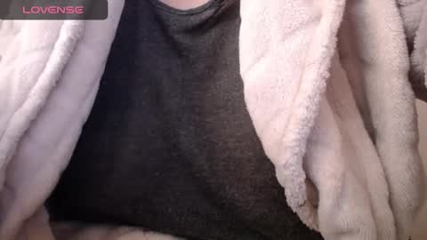 lenagolden online show from October 18, 9:54 am