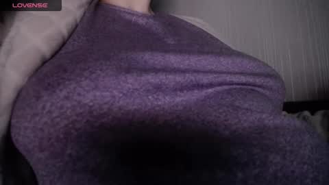 lenagolden online show from March 7, 4:20 am